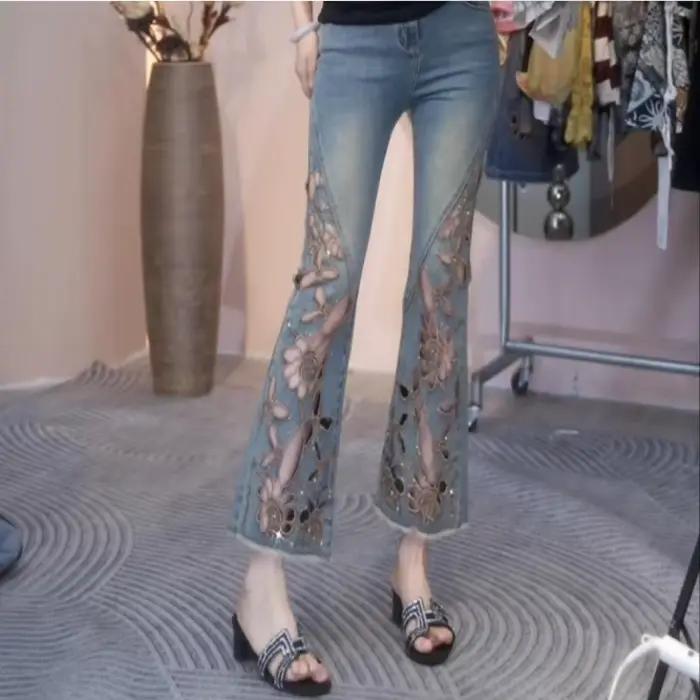 Nouvelle collection été 2026 : Jean en denim brodé ajouré pour femme, taille haute, coupe ajustée, l