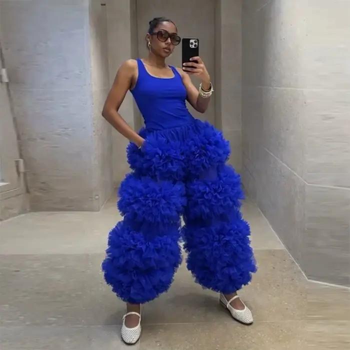 Pantalon long bleu roi extra bouffant à taille haute élastique avec volants superposés pour les fête