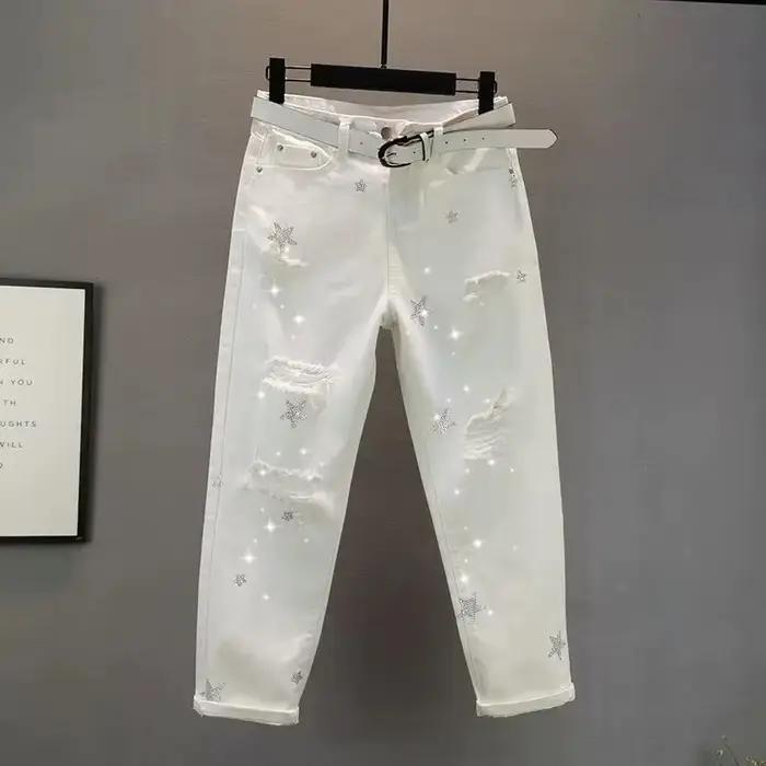 Jean blanc pour femme, nouvelle collection printemps-été 2026, coupe ample, avec étoiles cloutées, e