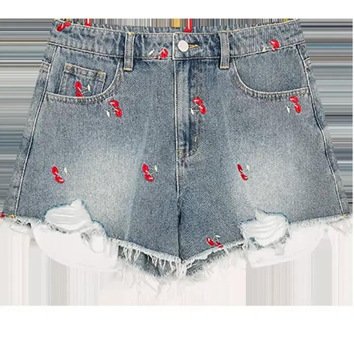 ELFSACK 2025 été nouveauté doux Cool cerise brodé irrégulière ourlet brut Jean pour les femmes