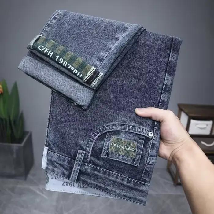 Jeans pour hommes de couleur unie, coupe slim, jambes fines, de haute qualité, adaptés à toutes les 