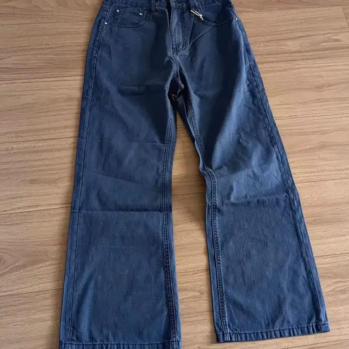 Jean micro-élastique bleu léger pour homme, collection été 2026, style vintage américain, coupe ajus