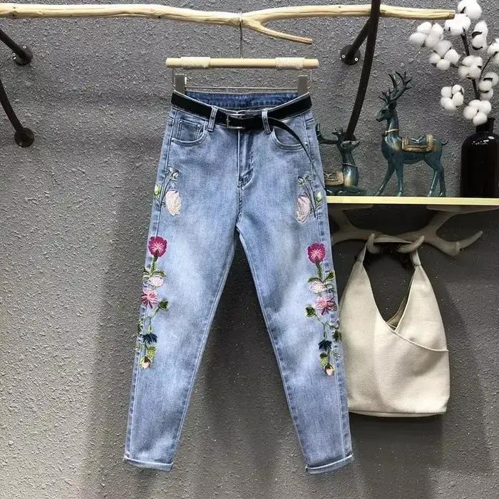 Jean Taille Haute en Denim pour Femme