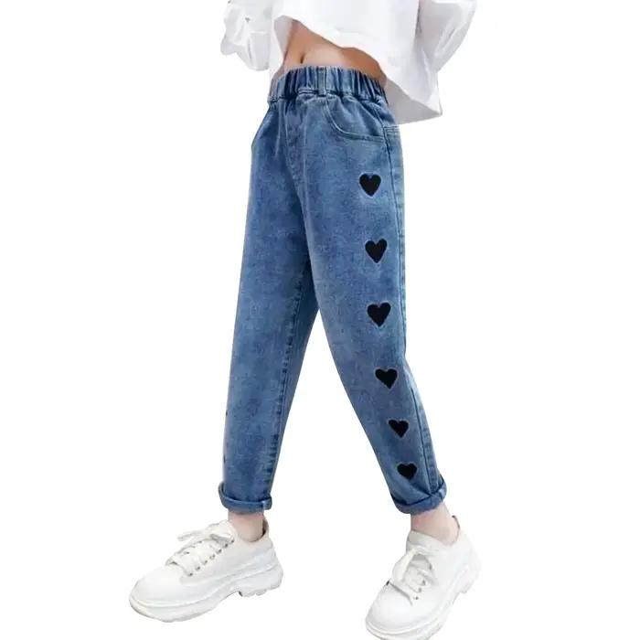 Jeans brodés Cœur pour filles