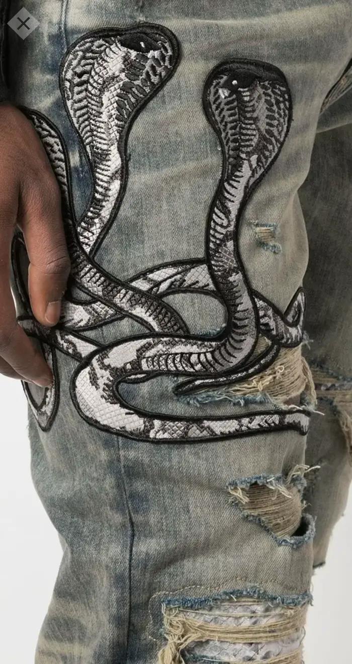 Jean classique brodé en coton pour chimiste