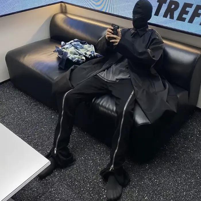 Jean évasé Y2K noir torsadé avec fermeture éclair et ruban