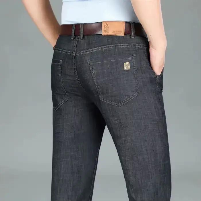 Nouvelle collection 2026 – Jean droit léger pour homme