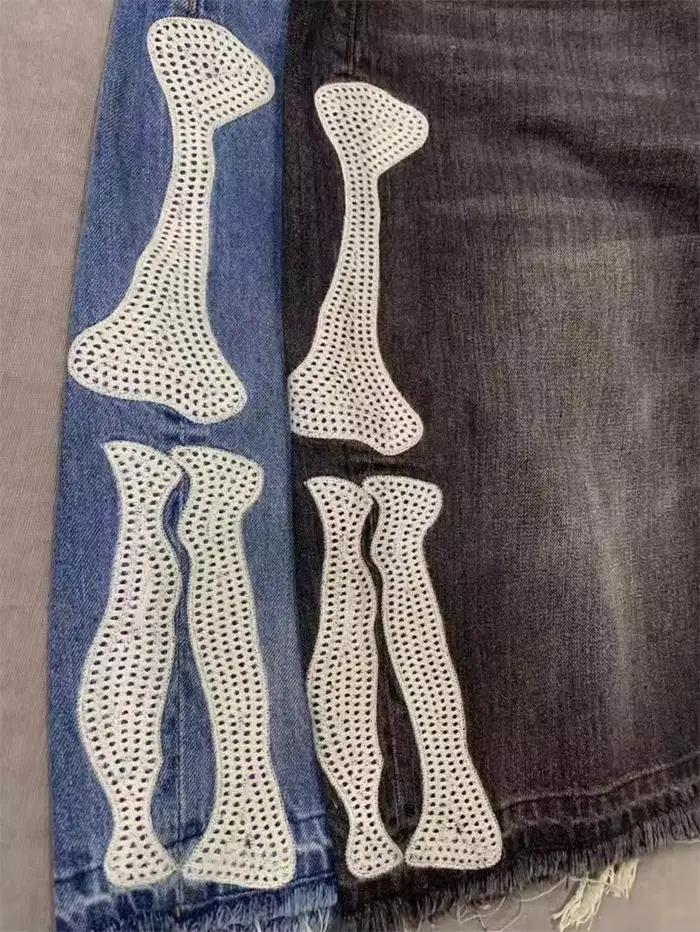 Hirata et Hiroshi Y2K Bone Broderie Jeans à cinq points Pantalon droit ample pour homme Jean bleu délavé Short d'été