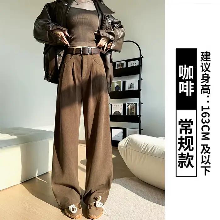 Pantalon en velours côtelé pour femmes