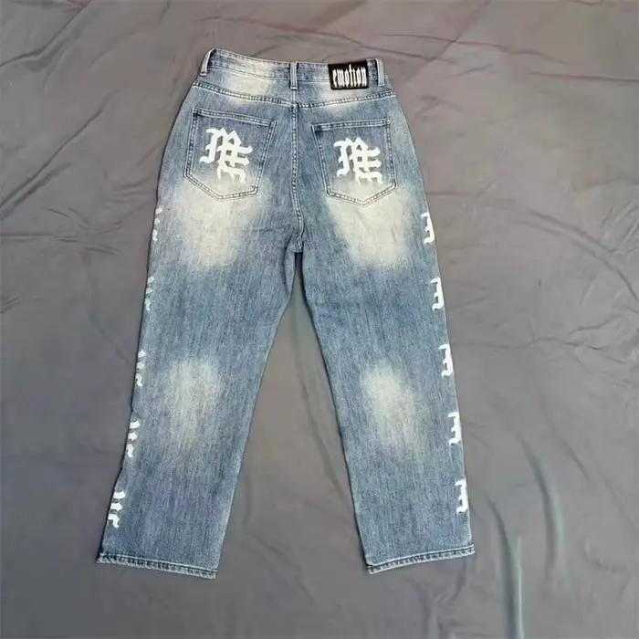 Jean Mixed Emotion en denim délavé bleu avec broderie pour homme style décontracté et tendance occasions quotidiennes et spéciales