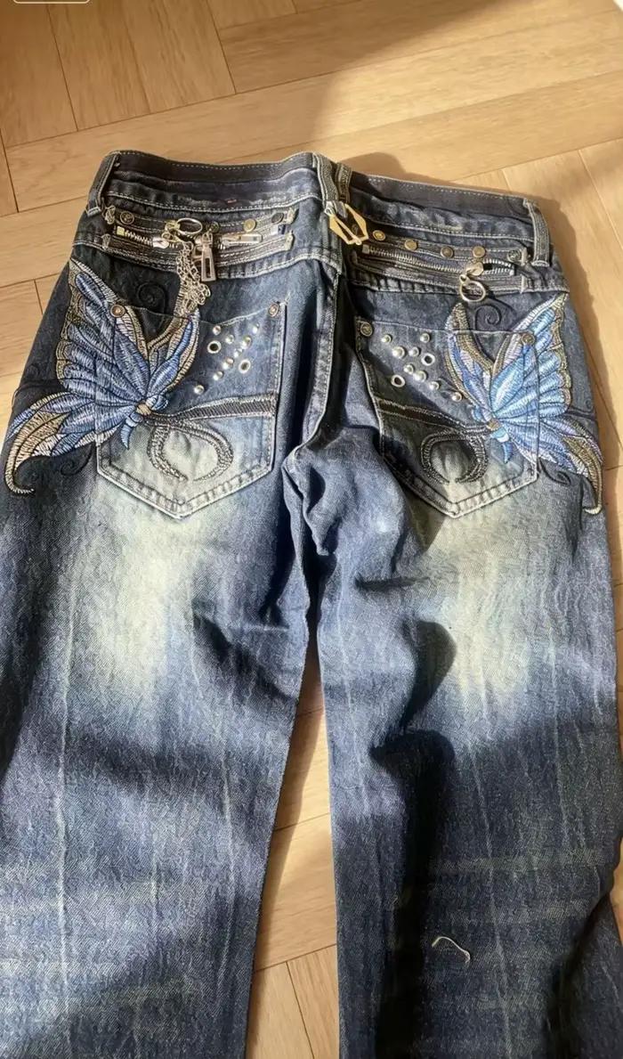 Jeans Papillon Rétro Tendance pour Femme – Nouvelle Collection 2026 – Style Harajuku Hip Hop Décontracté