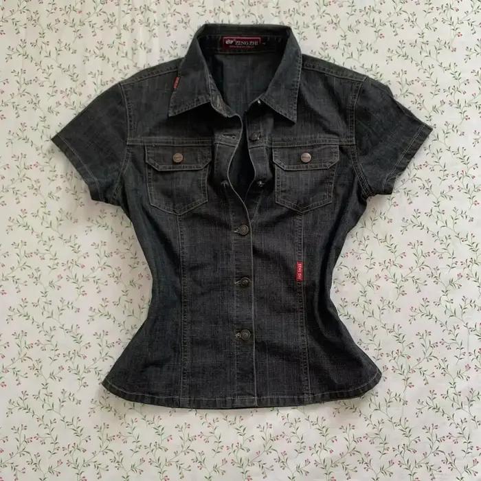 Chemise en jean noire pour femme