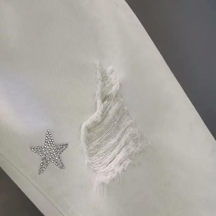 Jean blanc pour femme, nouvelle collection printemps-été 2026