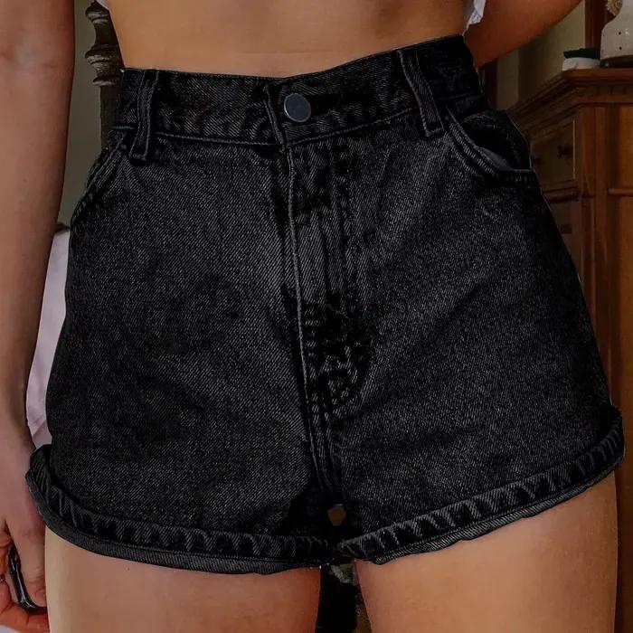 Shorts en jean brodés de fleurs pour femmes
