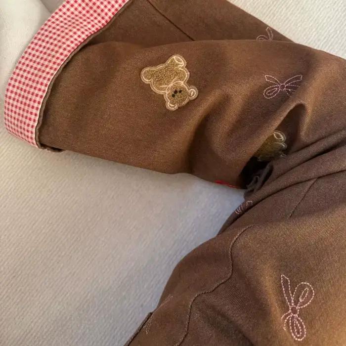 Jean Chic avec Patch ours brun pour femme