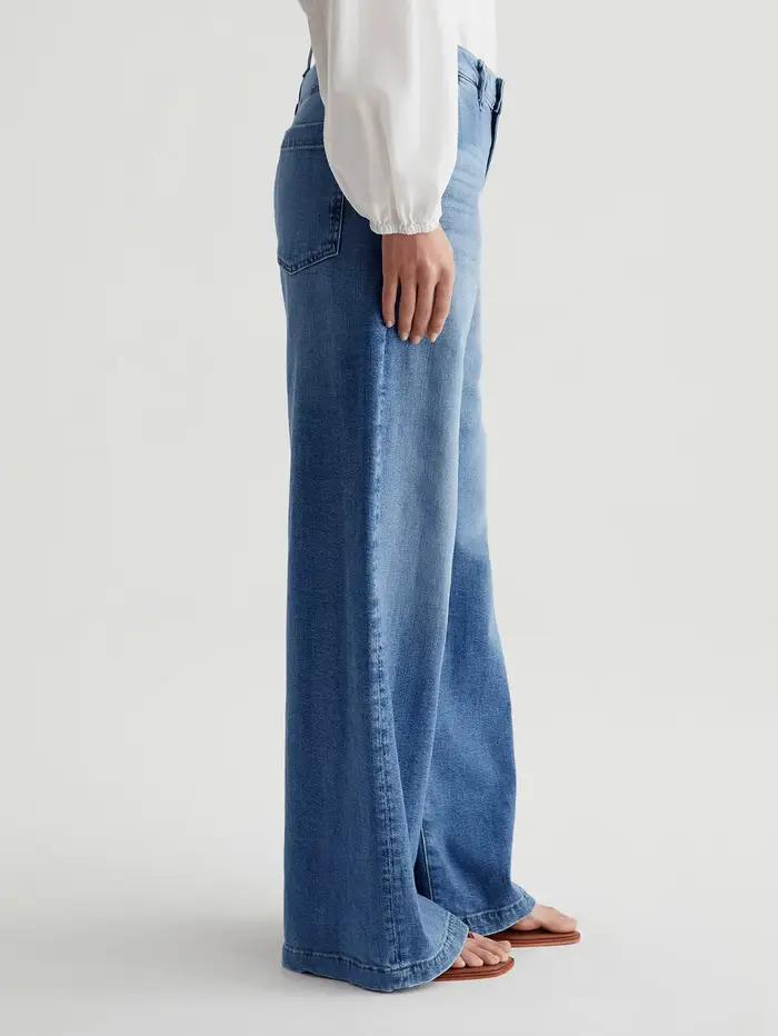 Jeans en denim délavé pour femme