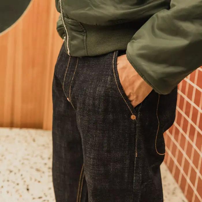 0004 Jean en denim brut Indigo Selvage non lavé