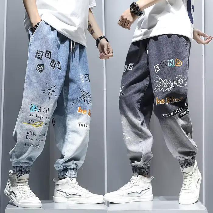 Jeans à imprimé graffiti pour hommes