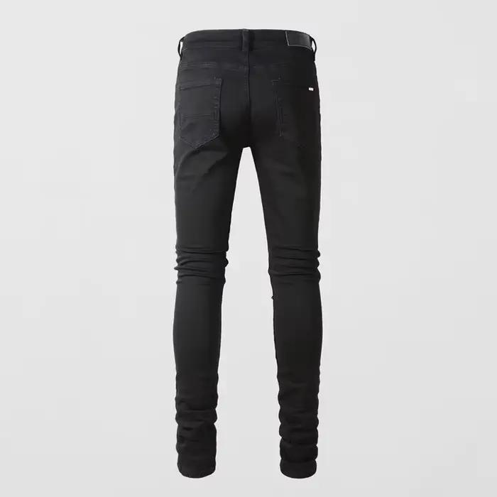 Hombre. Mode de rue, nouveaux jeans pour hommes