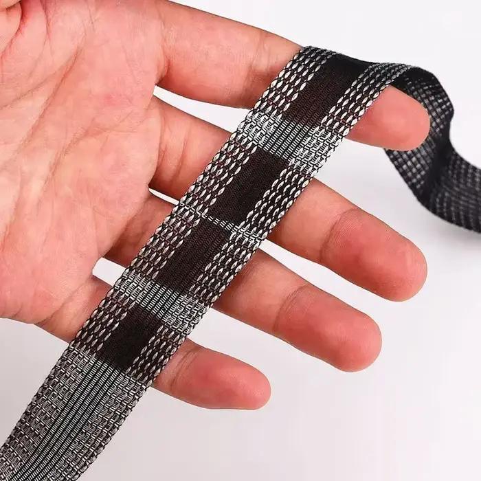 Tissu de couture DIY auto-adhésif thermocollant pour la réparation et l'abréviation des ourlets de pantalons