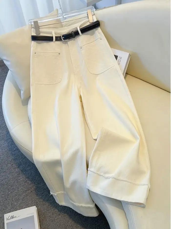 Jean taille haute à jambe large pour femme