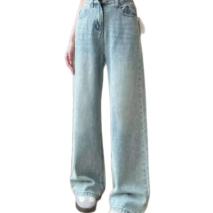 Jean large bleu clair à paillettes diamantées pour femme