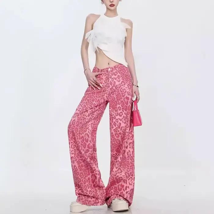 Jean à imprimé léopard rose pour femme