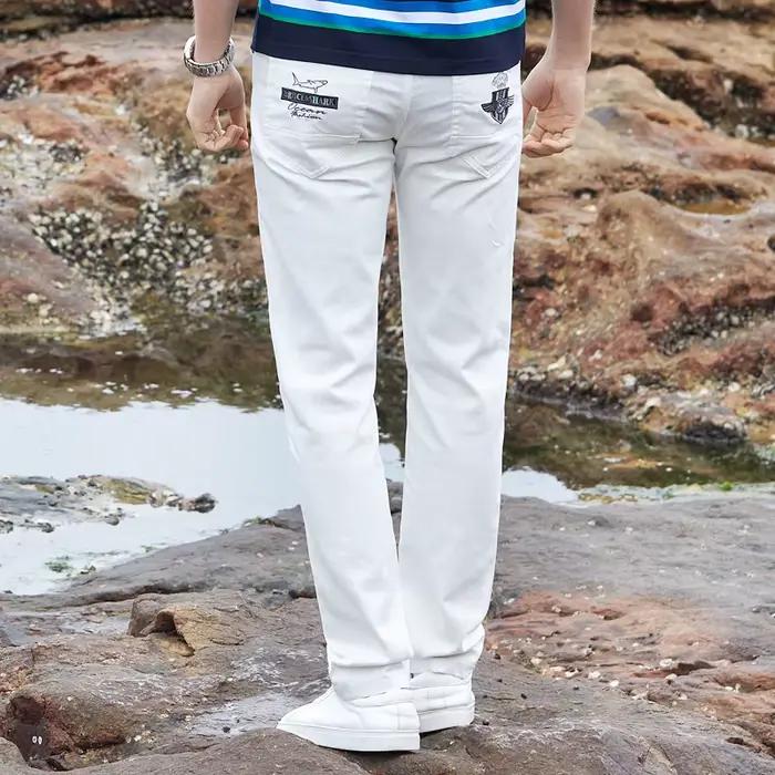 Bruce & Shark Jean Blanc Hommes Décontracté Et Élégant Pour Occasions Quotidiennes Blanc Coupe Ample Tissu Doux Élastique Pour Activités Physiques Et Style Moderne