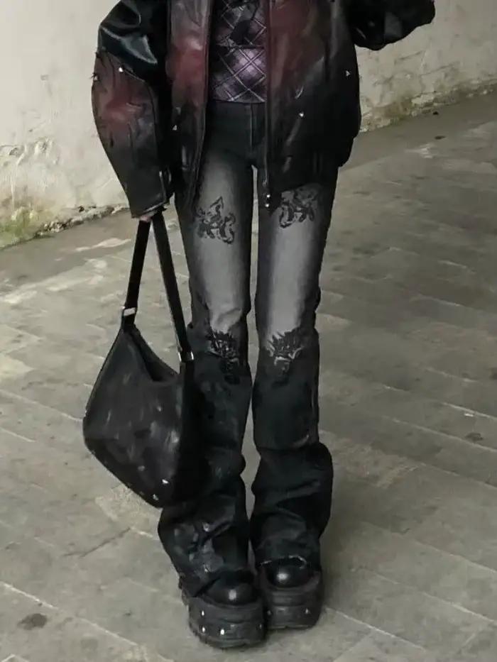 Jean Vintage brodé de fleurs pour femmes