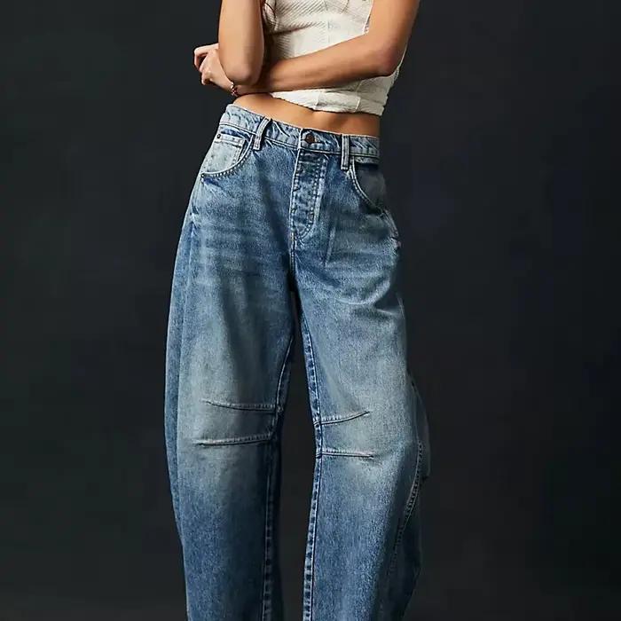Jean en denim délavé coupe ample et jambe large taille basse pour femme – Tendance 2026 – Confort et extensibilité