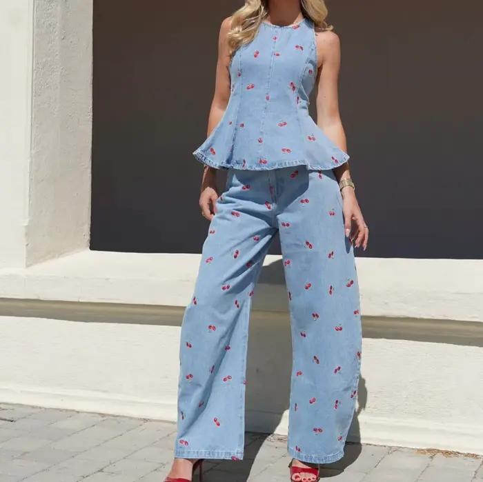 Ensemble jean rétro brodé coupe droite ample et haut sans manches décontracté pour femme – Tenue en denim confortable style urbain pour l'été