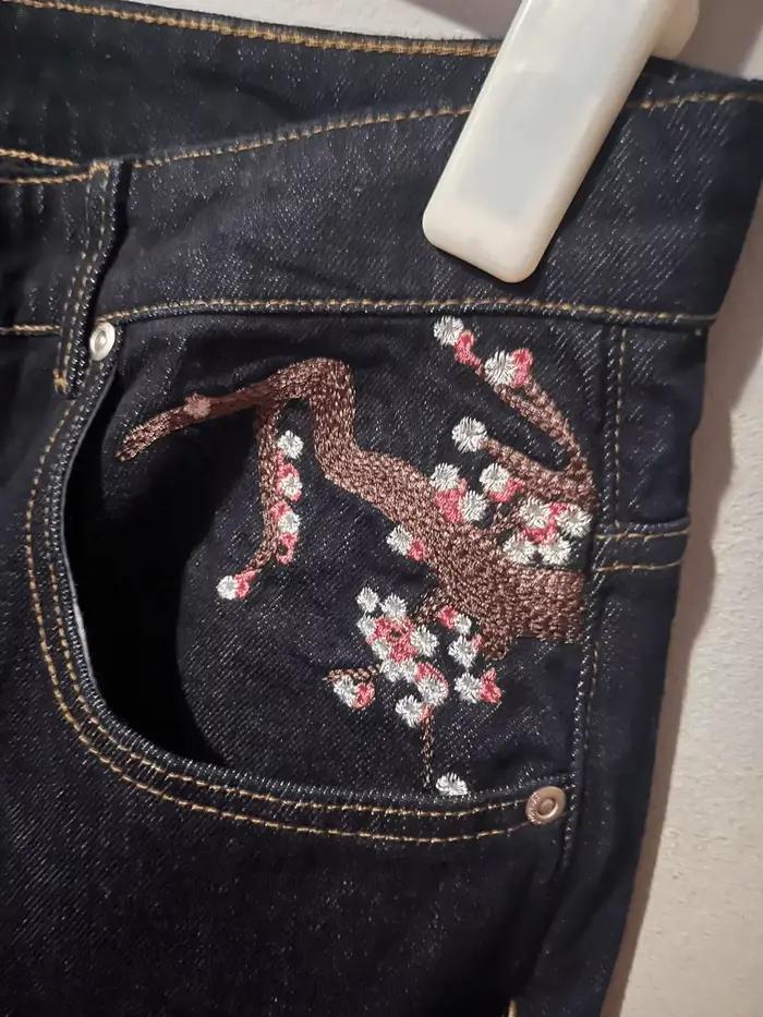 Jean noir Slim à jambe droite unisexe