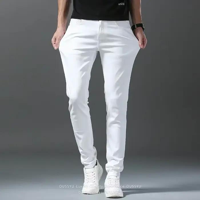 Vêtements de Marque Printemps-Été 2026 – Jean Homme 98% Coton Blanc Coupe Slim Droite Tendance Business Coréen –