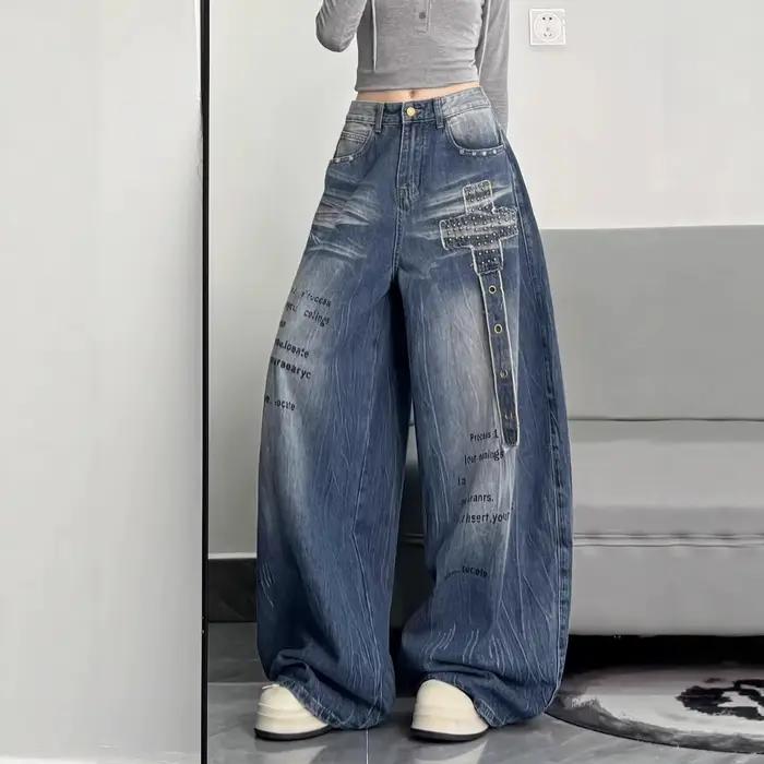 Jeans Courbes pour Femmes