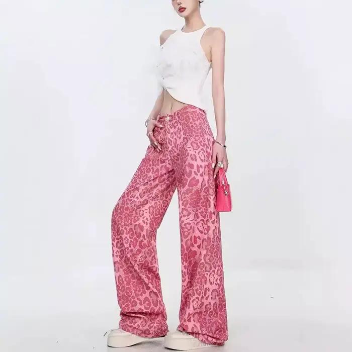 Jean à imprimé léopard rose pour femme