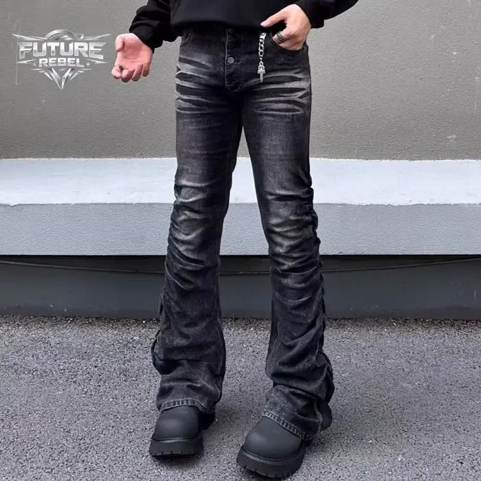 Jean en denim évasé à volants et boutons