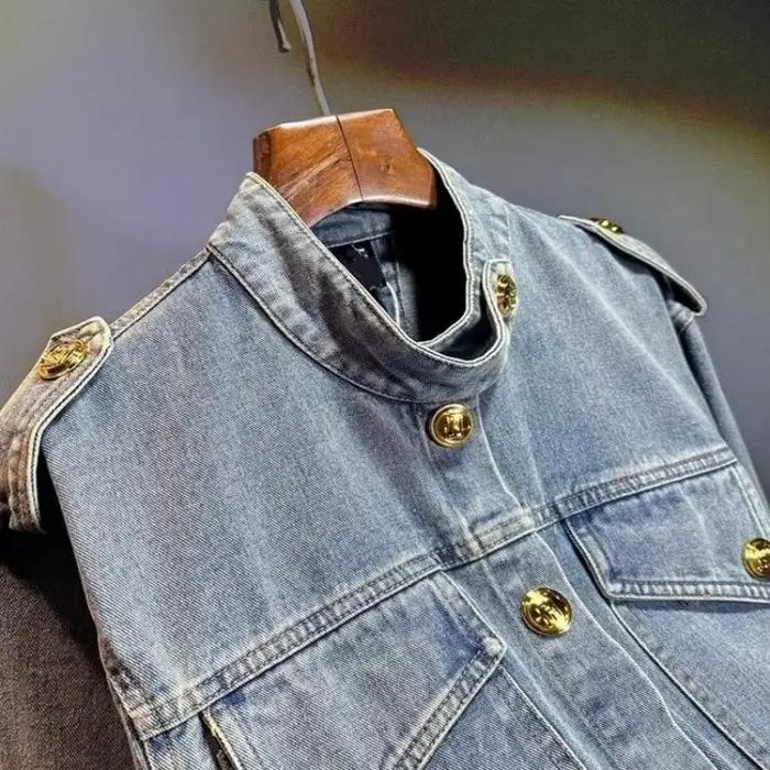 Blouson en jean court rétro pour femme avec boucle dorée distinctive – Nouvelle collection confortable