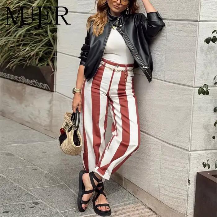 Jeans en denim rayé pour femme