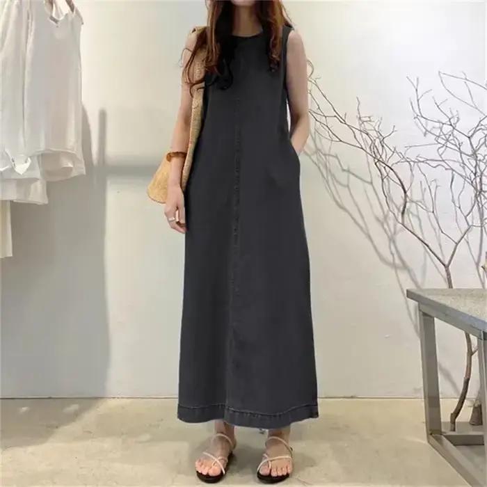 Robe d'été sans manches en jean pour femme 2026, style simple, couleur unie, élégante, avec poches,