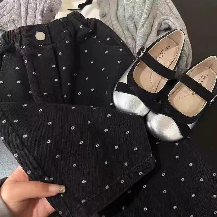 Jeans pour filles printemps nouveau pantalon ample à jambes droites polyvalent imprimé complet pantalon à jambes larges à fleurs jean pour enfants à la mode pour les filles