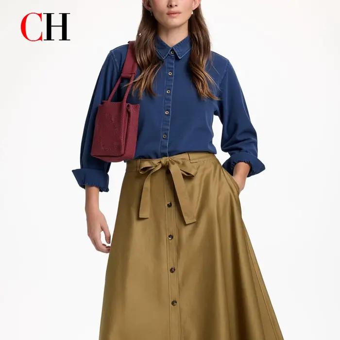 Chemise en denim brodée CH à manches longues femme col pointu coupe classique style américain confortable décontractée idéale tous les jours voyage