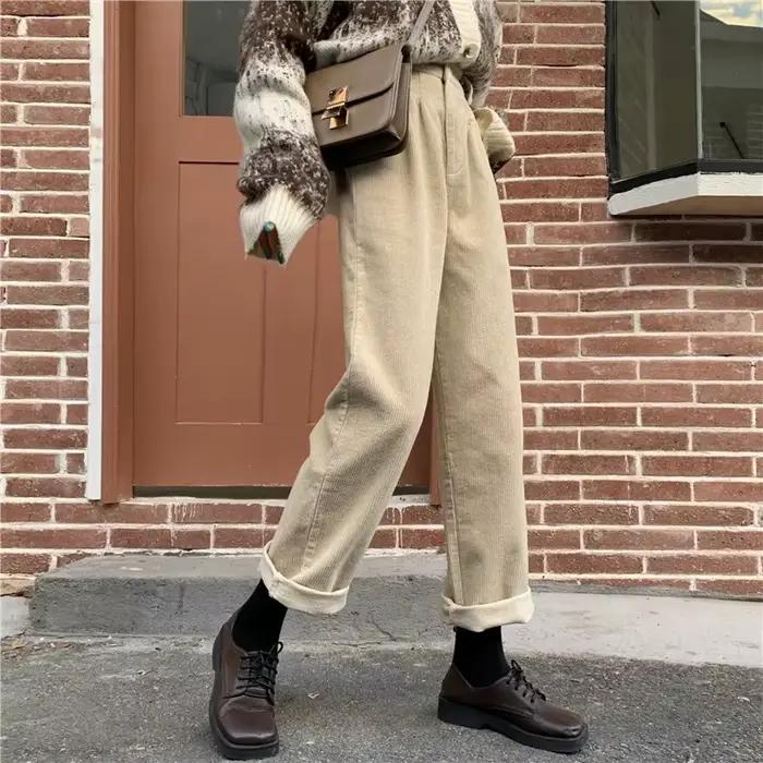 Costume en velours côtelé