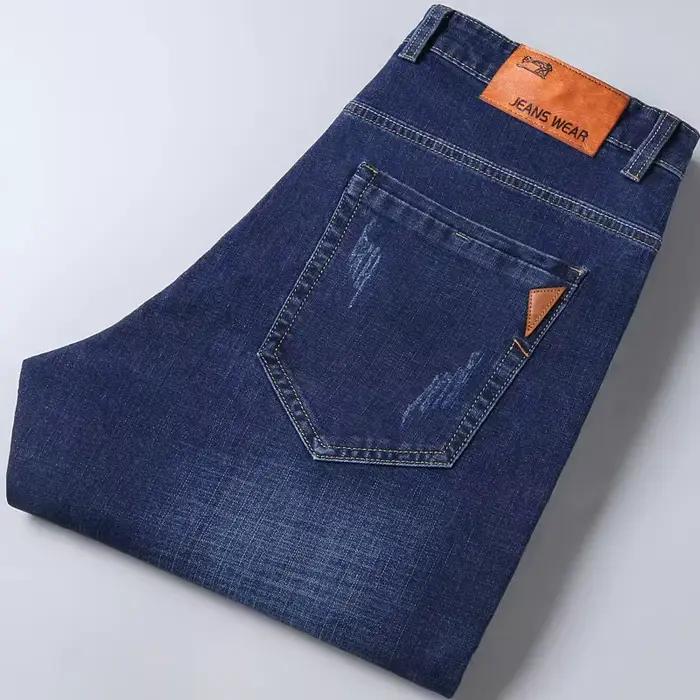 Jeans droits pour hommes