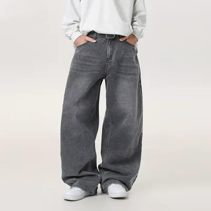 Jean large rétro pour homme – Nouvelle collection automne 2026 – Coupe décontractée tendance – Basique et polyvalent