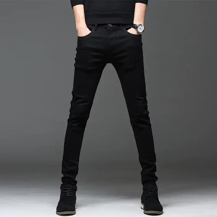 Jeans slim homme automne 2026 – Denim noir classique tendance – Pantalon décontracté