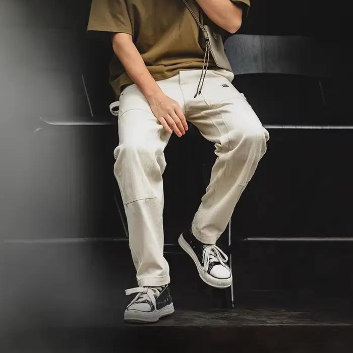 Maden vêtements de travail américain rétro en détresse ample blanc cassé jean lavé droit Multi poche coupe de bois pantalon hommes
