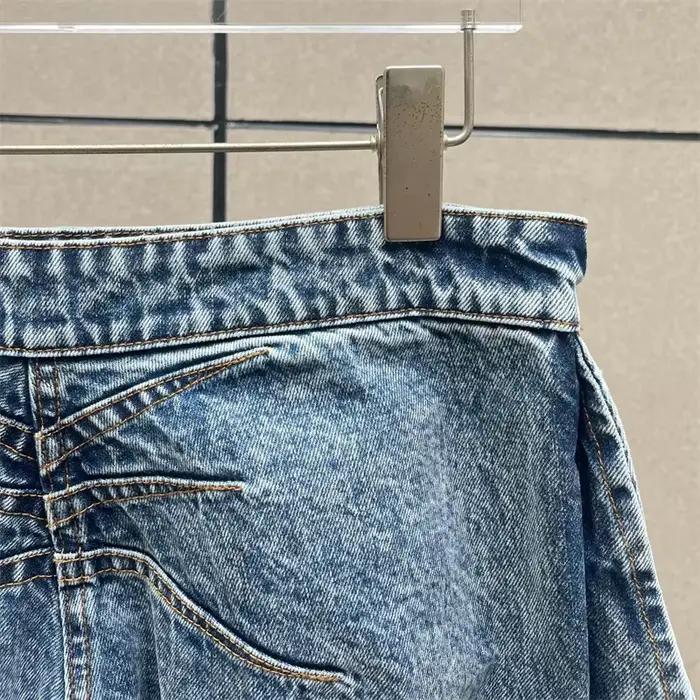 Jean pour femme, nouvelle collection été 2026