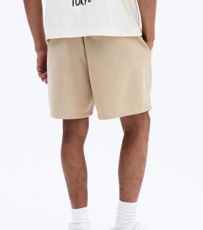 Shorts décontractés beiges pour hommes avec cordon de serrage et poches latérales