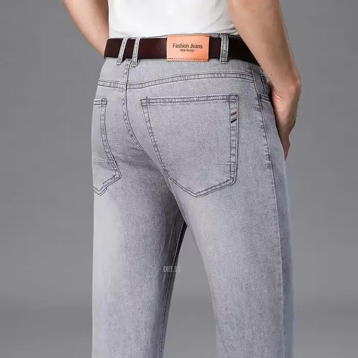 Jean en denim stretch de coton pour homme