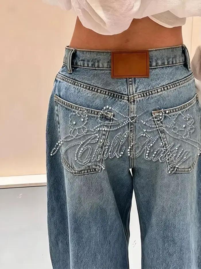 Jean dégradé bleu printemps 2025 pour femme